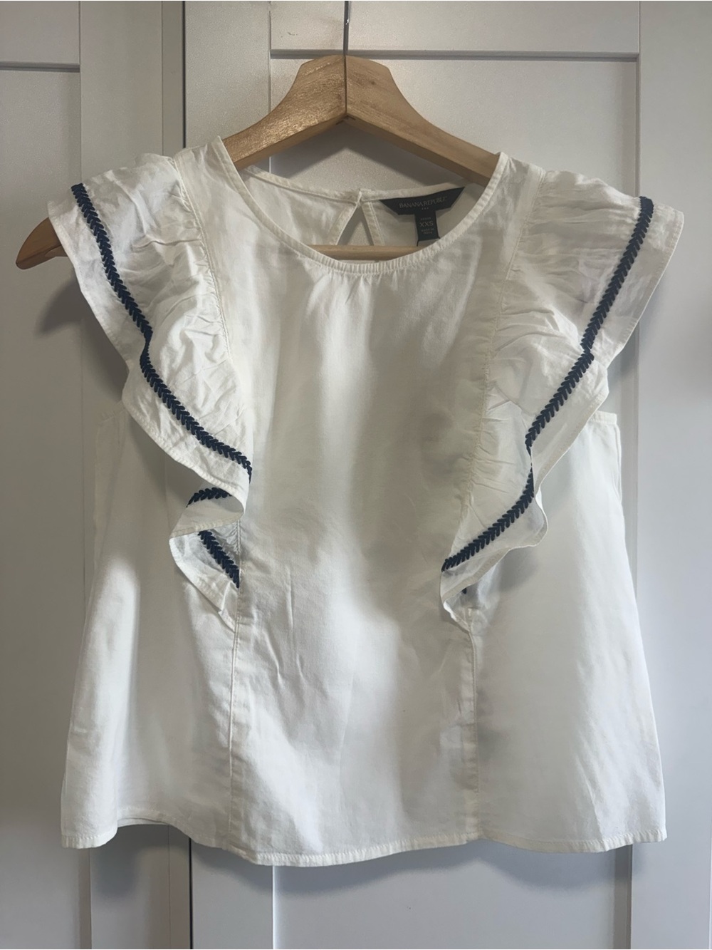 Banana Republic NWT White Ruffle Sleeve Blouse Petite XXS